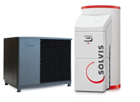 Freigestellte Wärmepumpe SolvisLea Pro und Heizsystem SolvisMax.